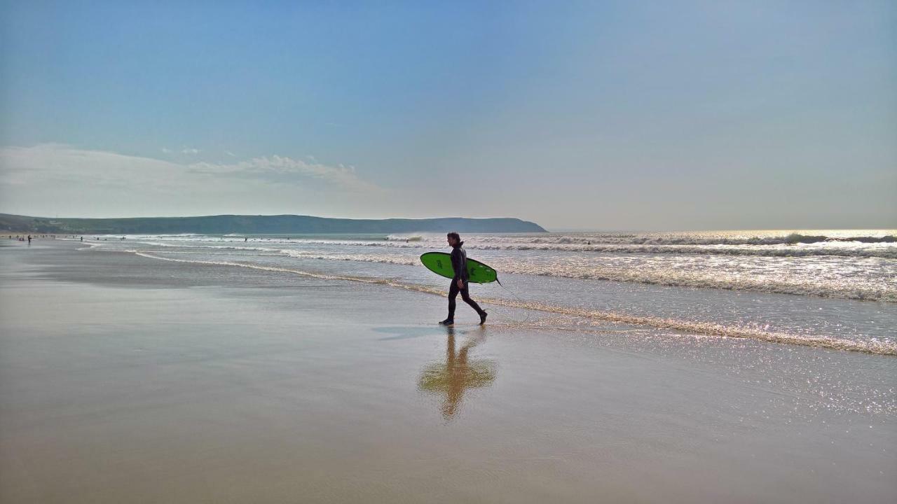 11 Woolacombe West - Luxury Apartment At Byron Woolacombe, Only 4 Minute Walk To Woolacombe Beach! Exterior photo
